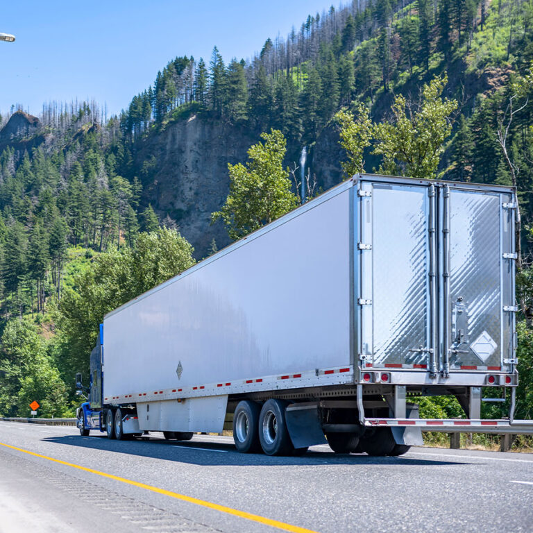 Votre expert en transport de marchandises répond à vos impératifs
